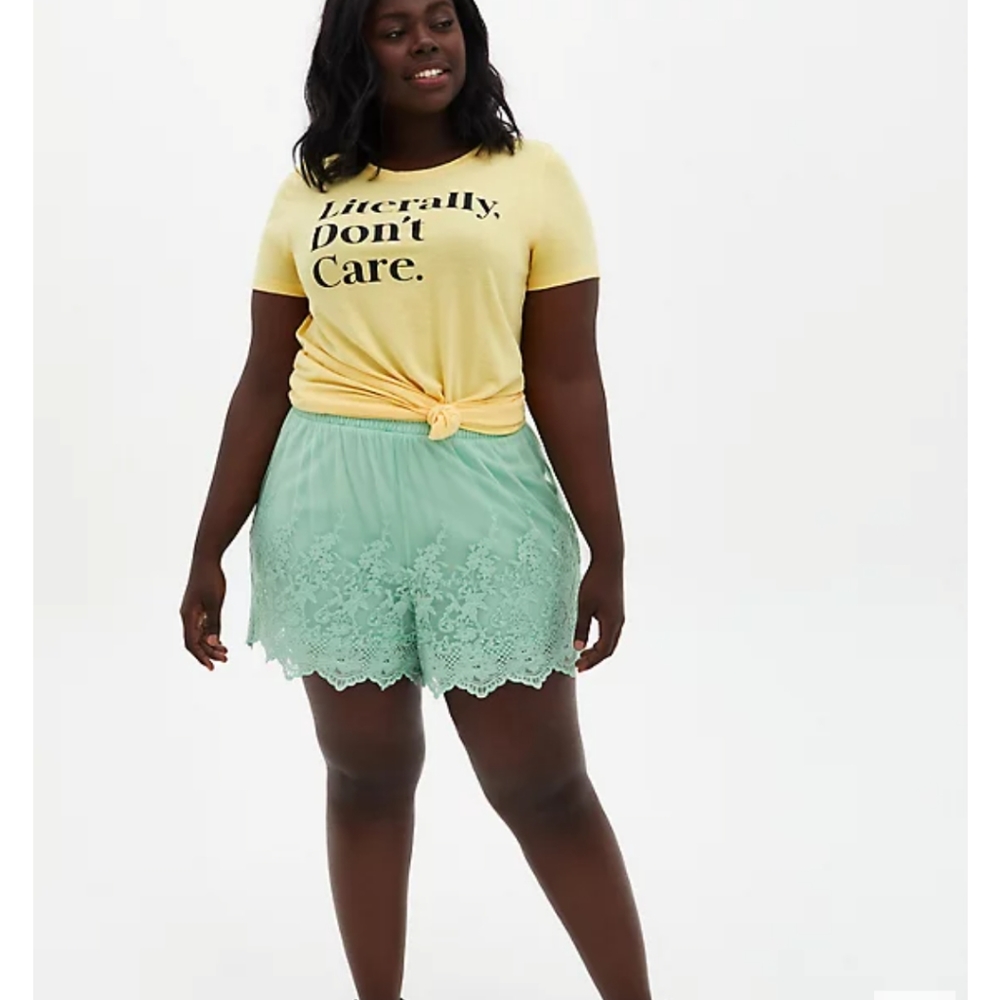 NWT Torrid Mint Embroidered Mesh Shorts